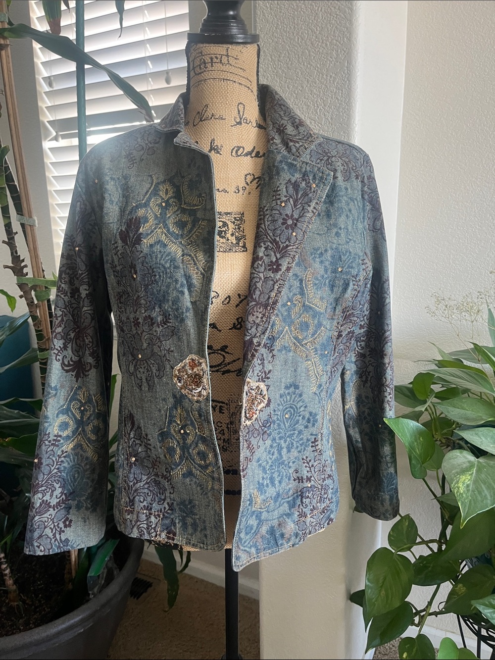 Chico's Blue Patterned Embroidered Jean Jacket